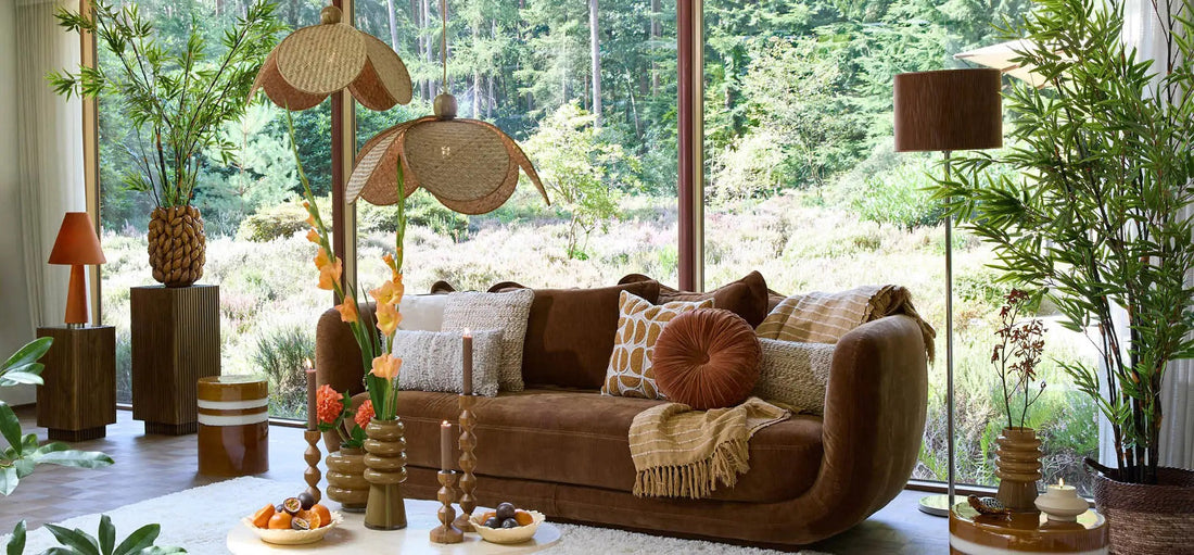 Les couleurs incontournables pour sublimer votre salon en 2025 🛋