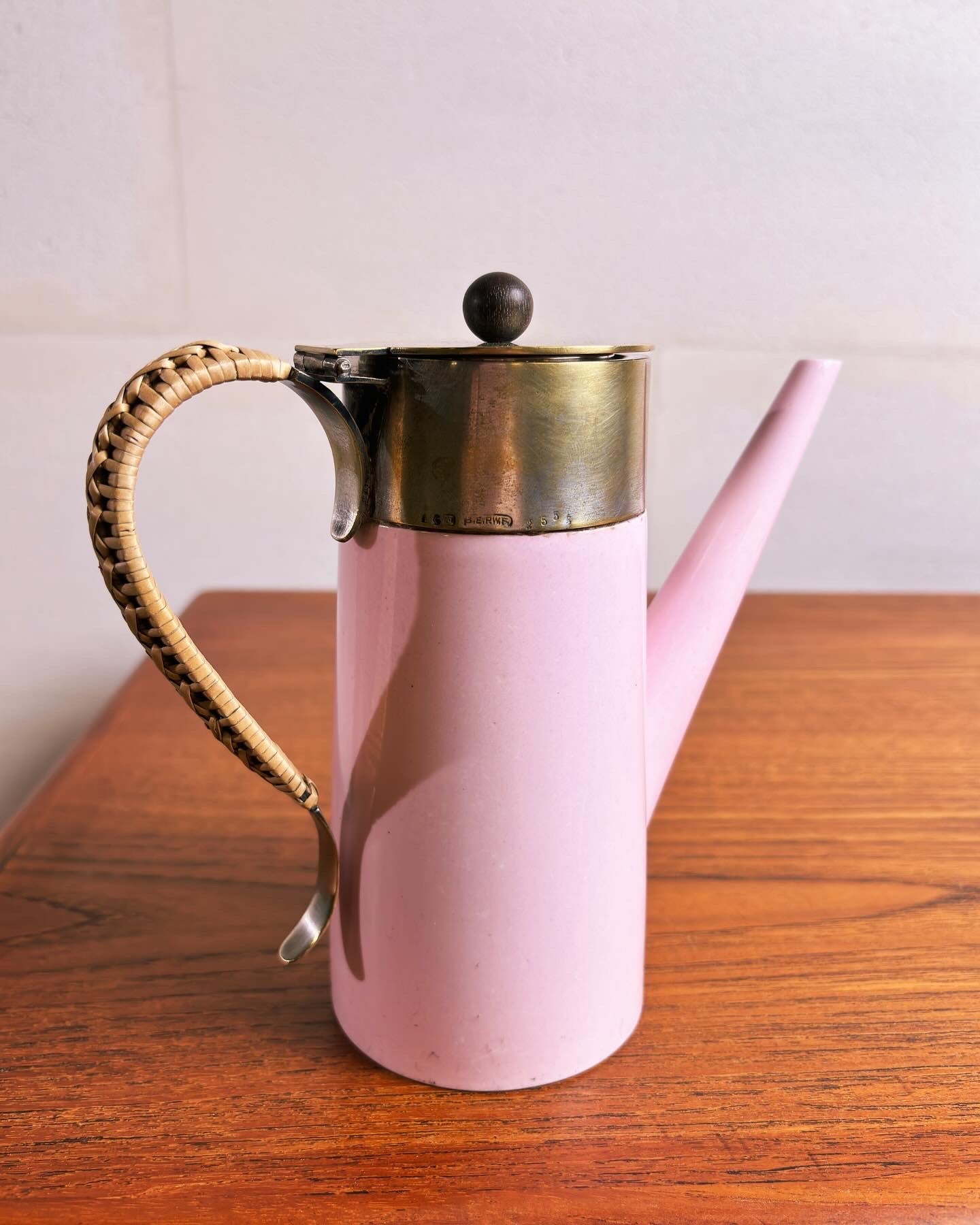 Wedgwood Powder Pink Tea Set ⎜ 1950s