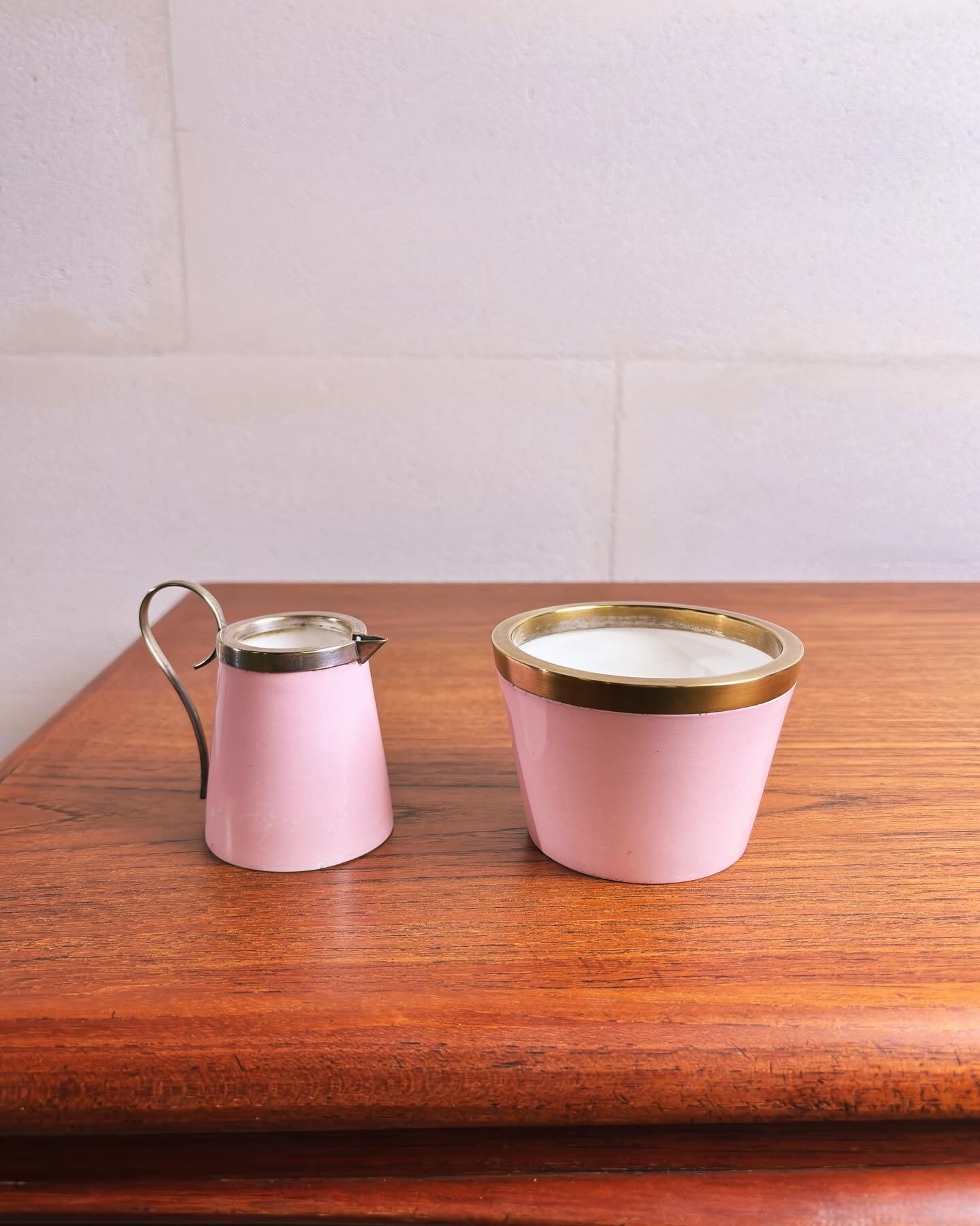 Wedgwood Powder Pink Tea Set ⎜ 1950s