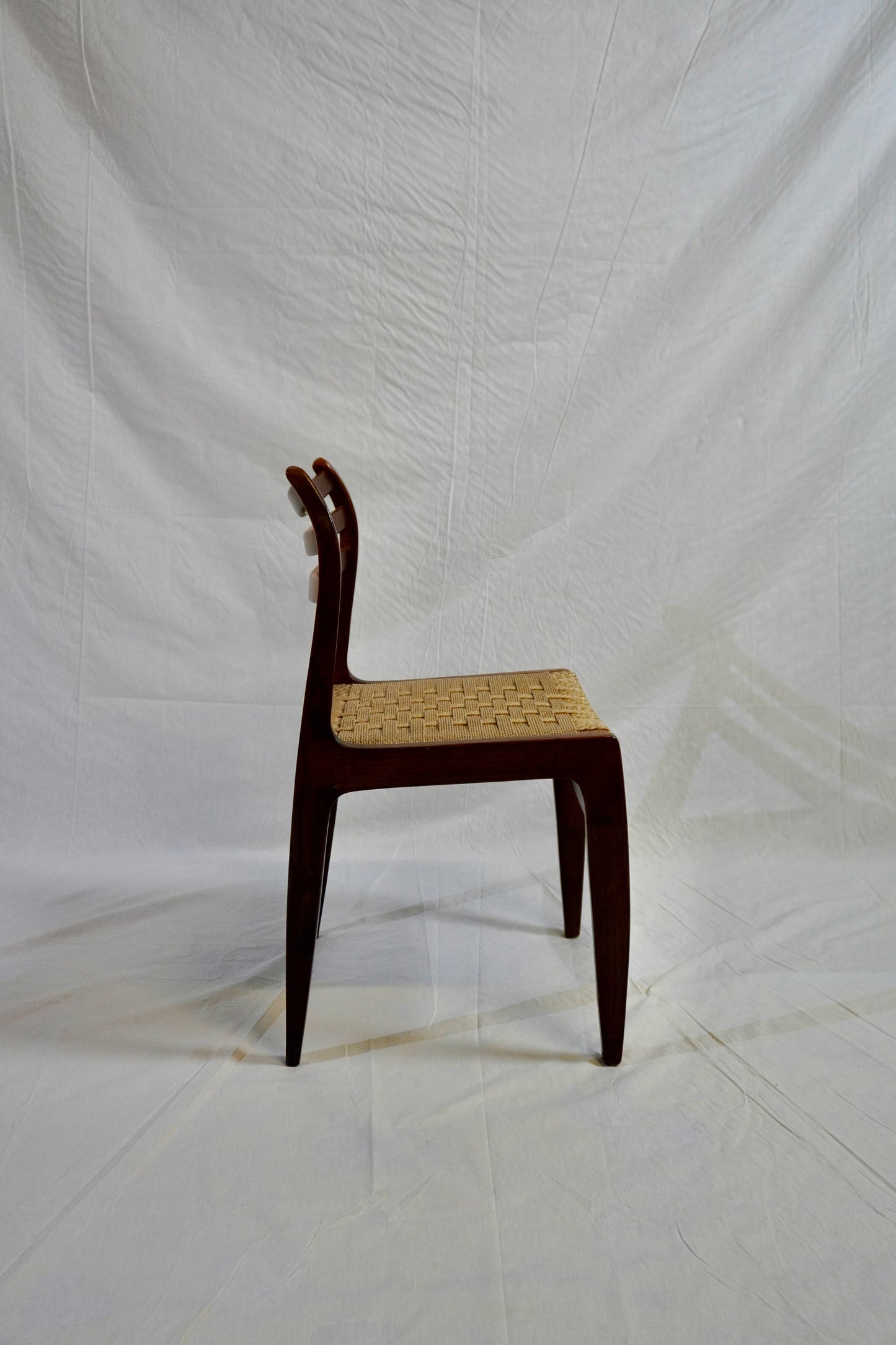 Chaise scandinave dans le gout de Niels Otto MØLLER structure en teck massif ⎜ années 1960