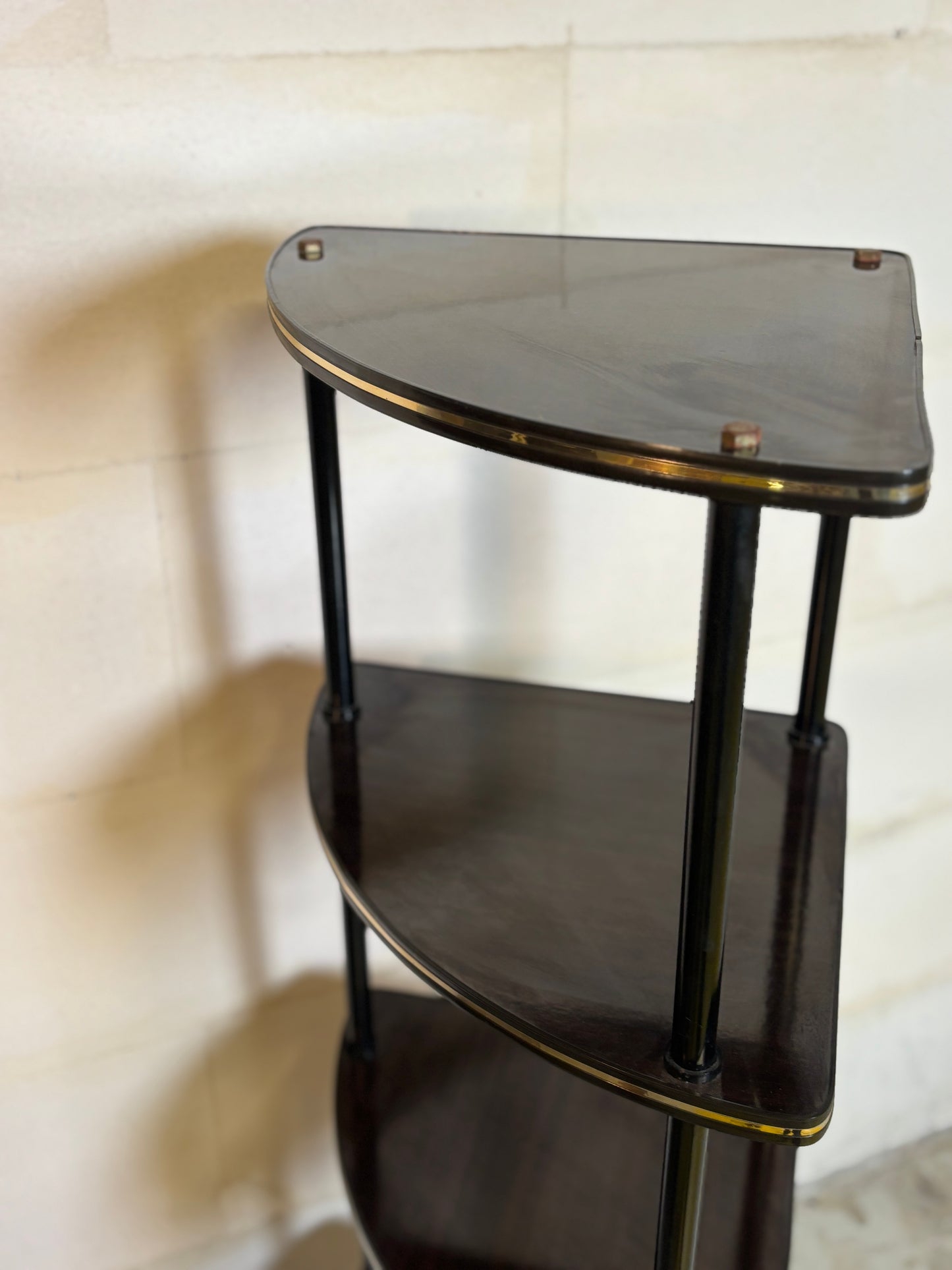 Étagère d’angle vintage en formica noir I Années 60/70