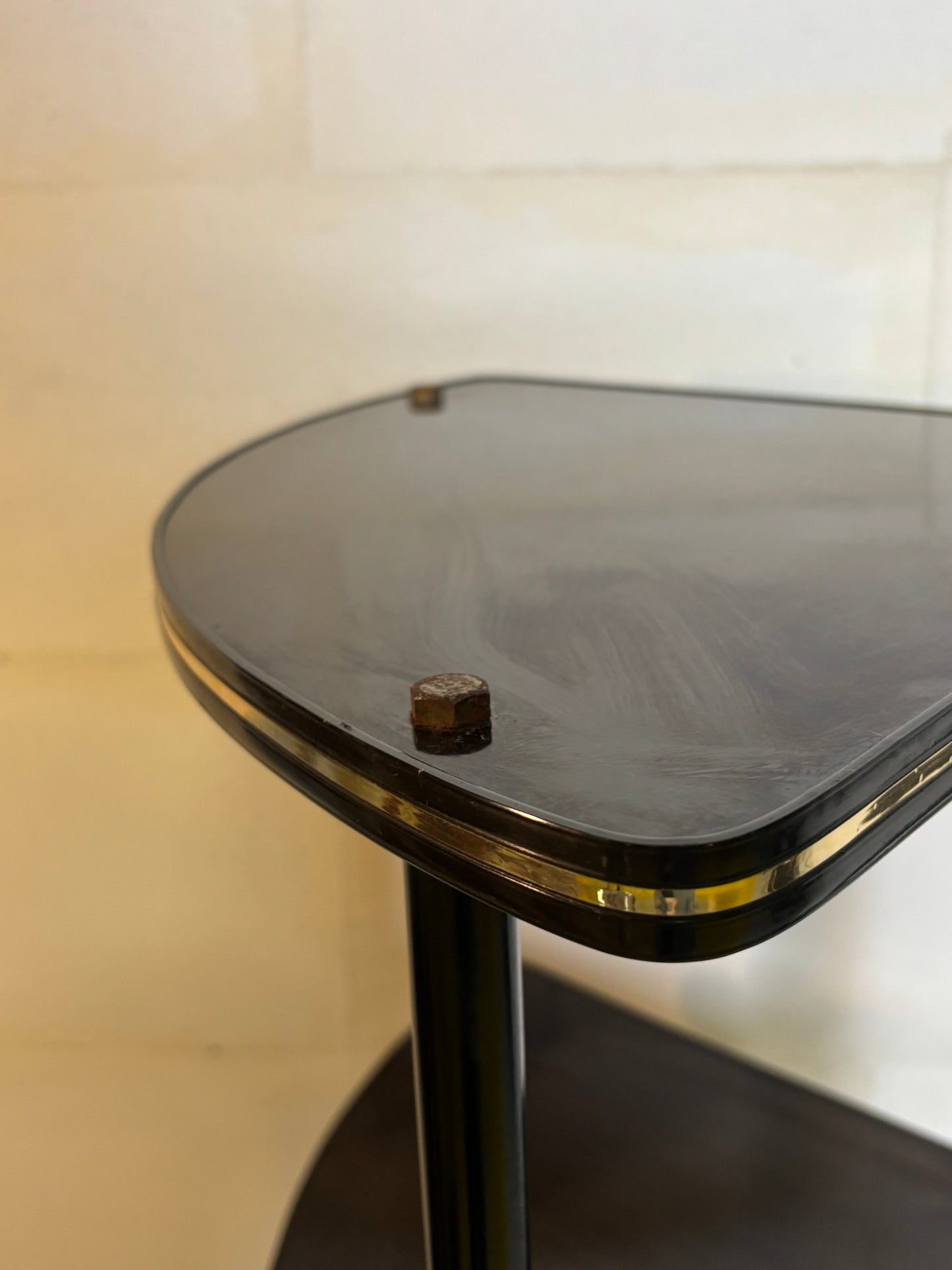 Étagère d’angle vintage en formica noir I Années 60/70