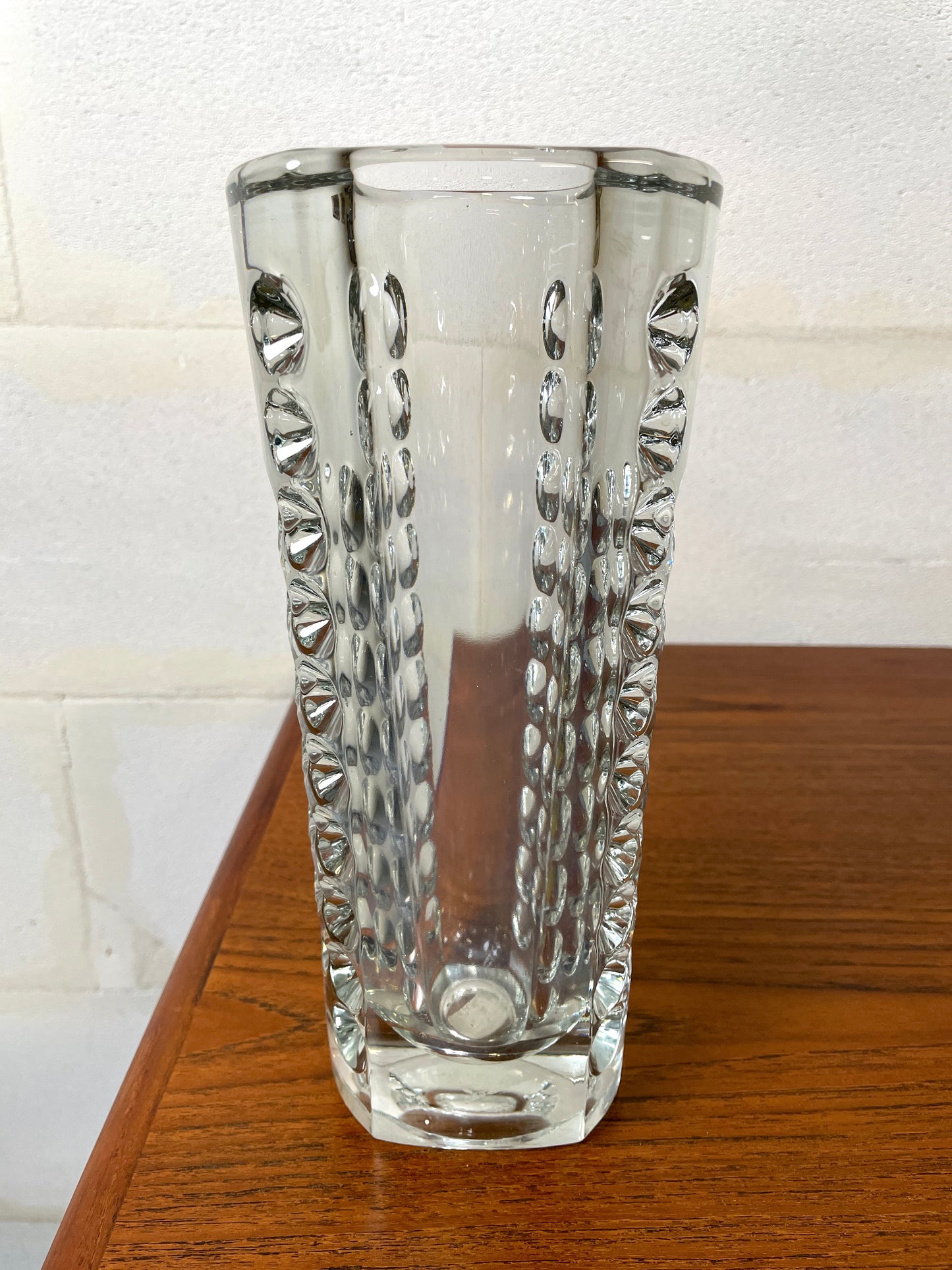 Vase en verre de Rudolph Jurnikl pour SKLO UNION ⎜ années 1960