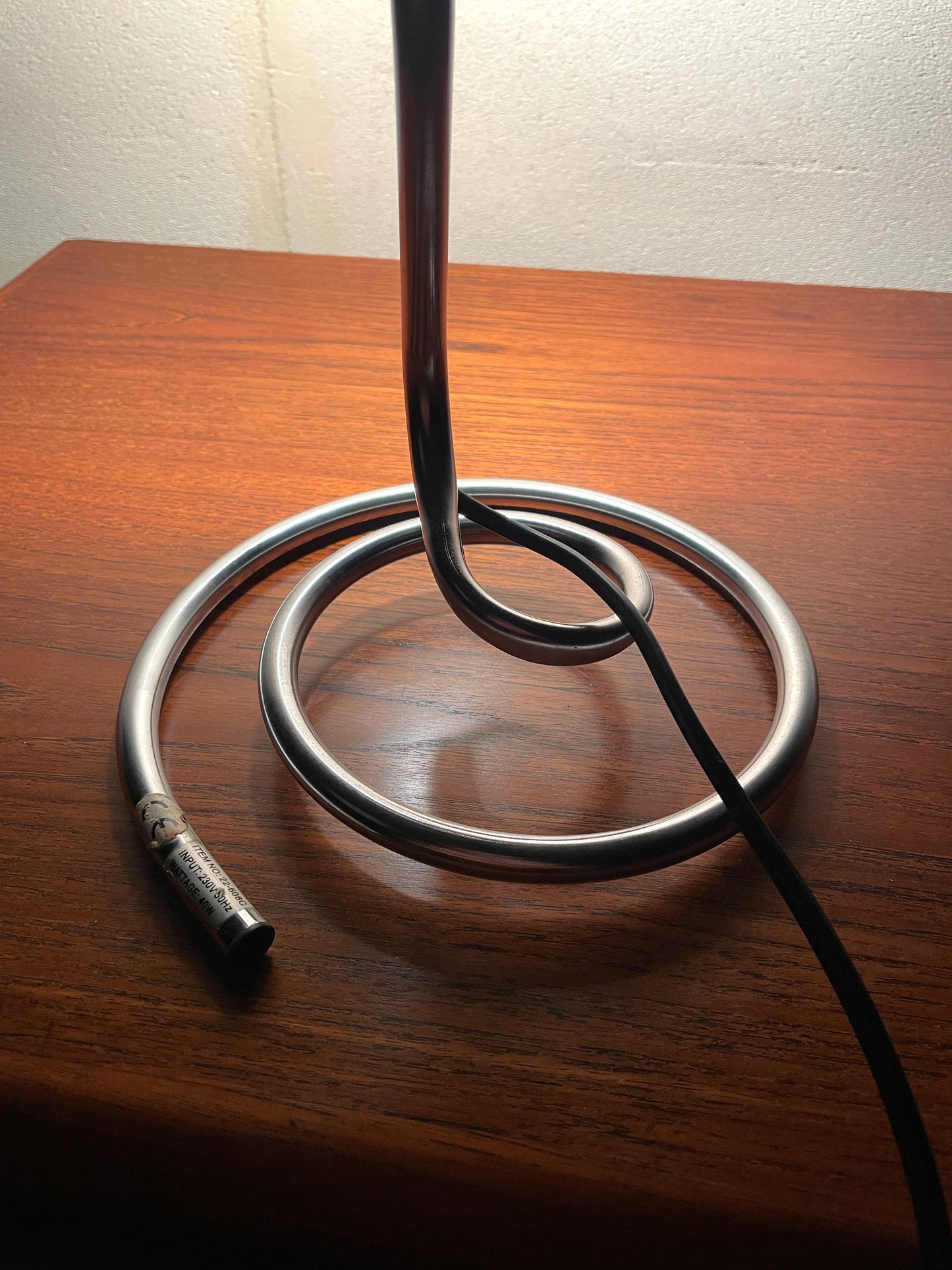 Spiral Space-Age Chrome Desk Lamp ⎜ 1980s