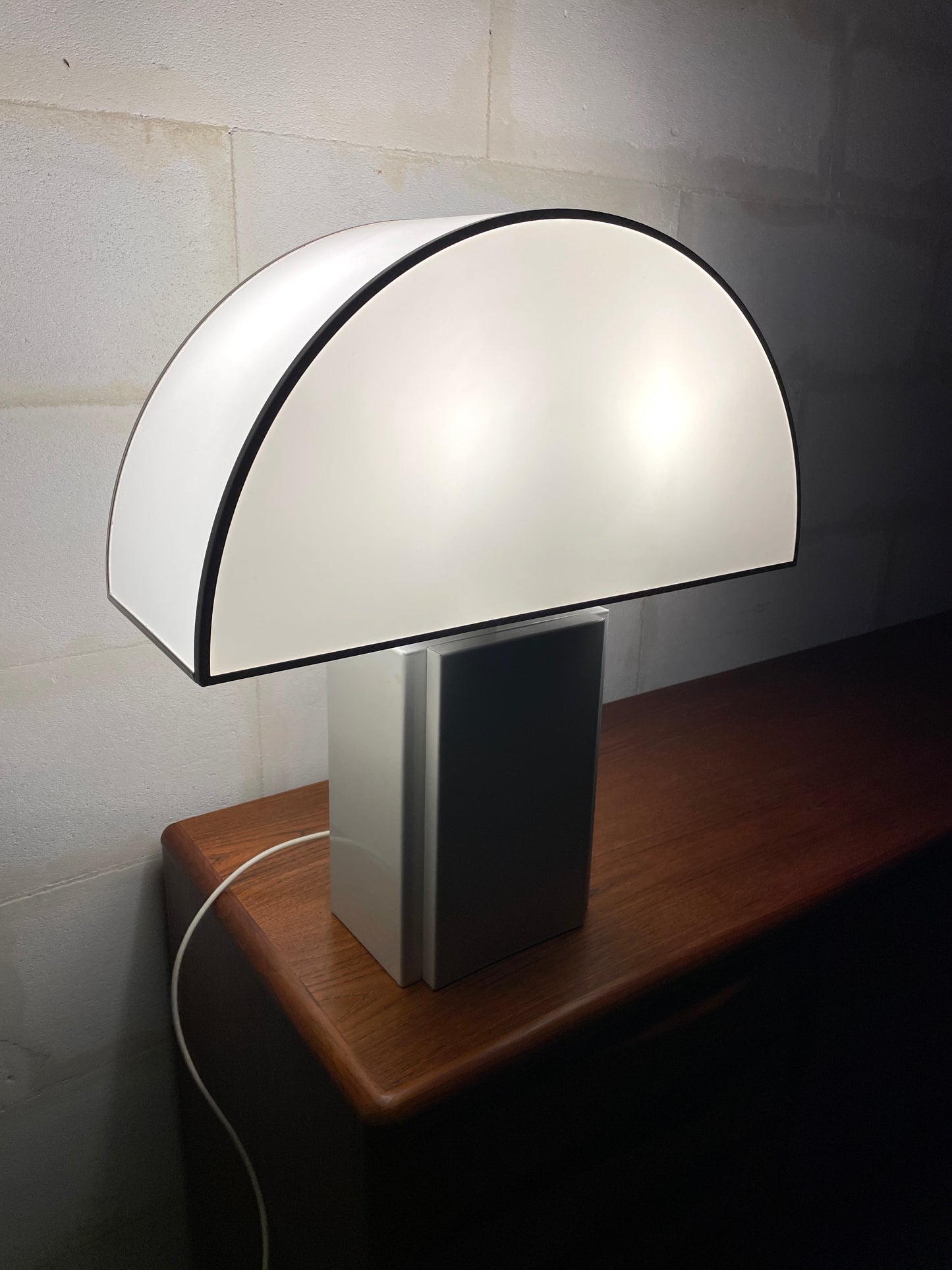 Grande Lampe de bureau OLYMPE par Harvey Guzzini pour ED, Italie ⎜ années 1970
