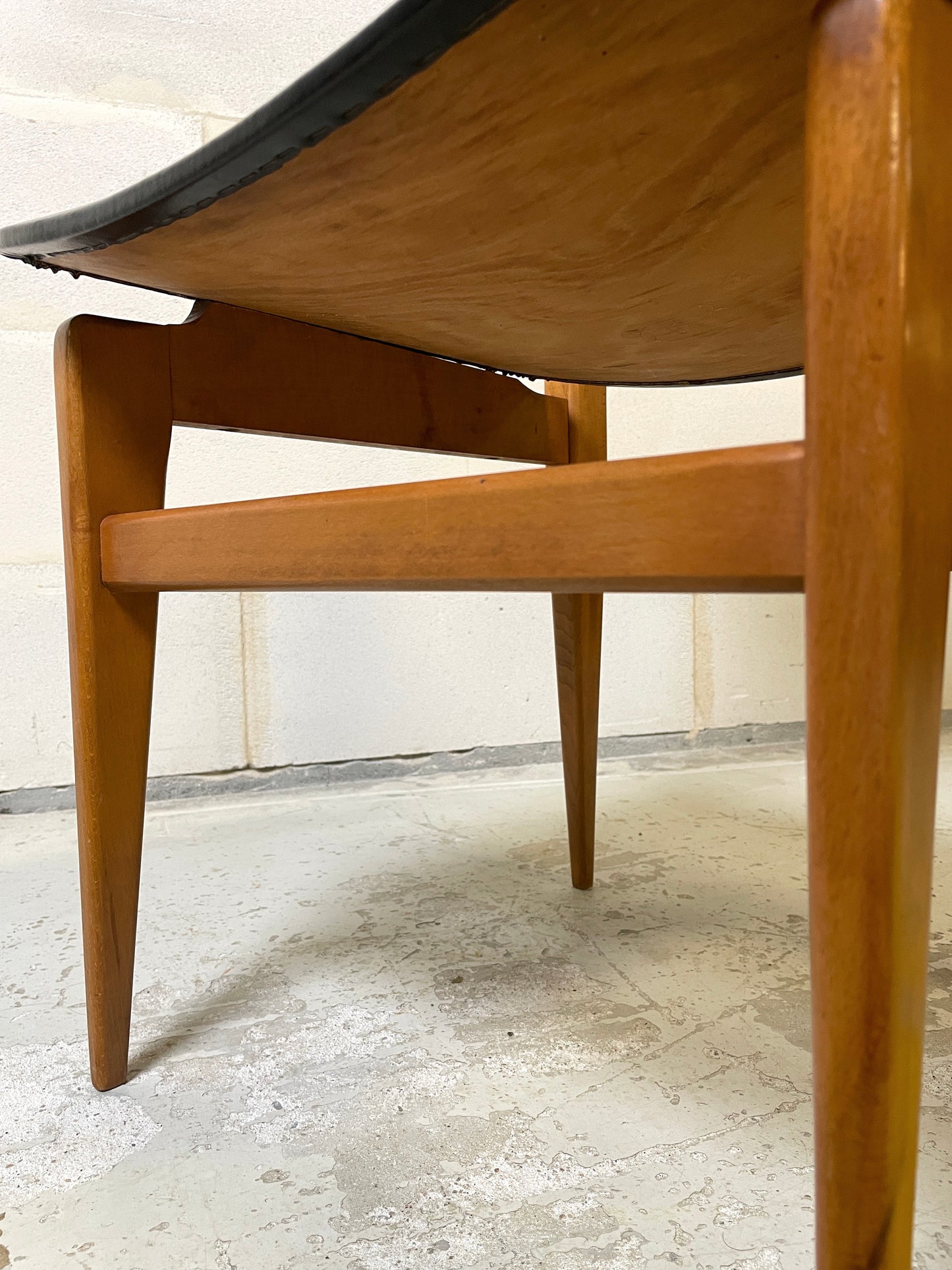 Lot de 6 Chaises Style Scandinave en Skaï Noir et Teck ⎜ Années 1960
