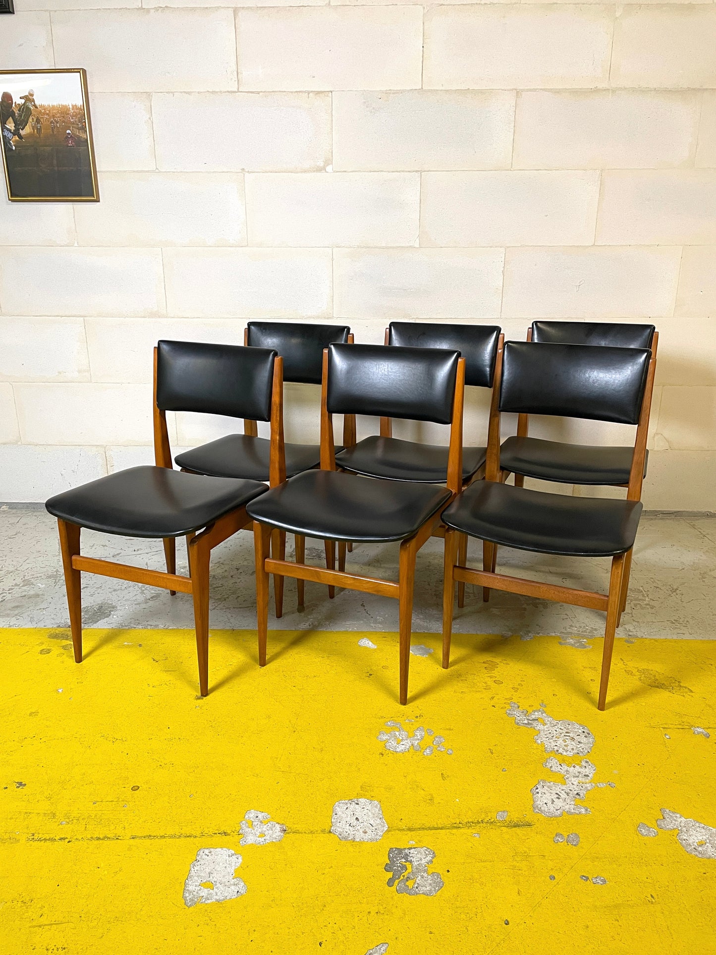 Lot de 6 Chaises Style Scandinave en Skaï Noir et Teck ⎜ Années 1960