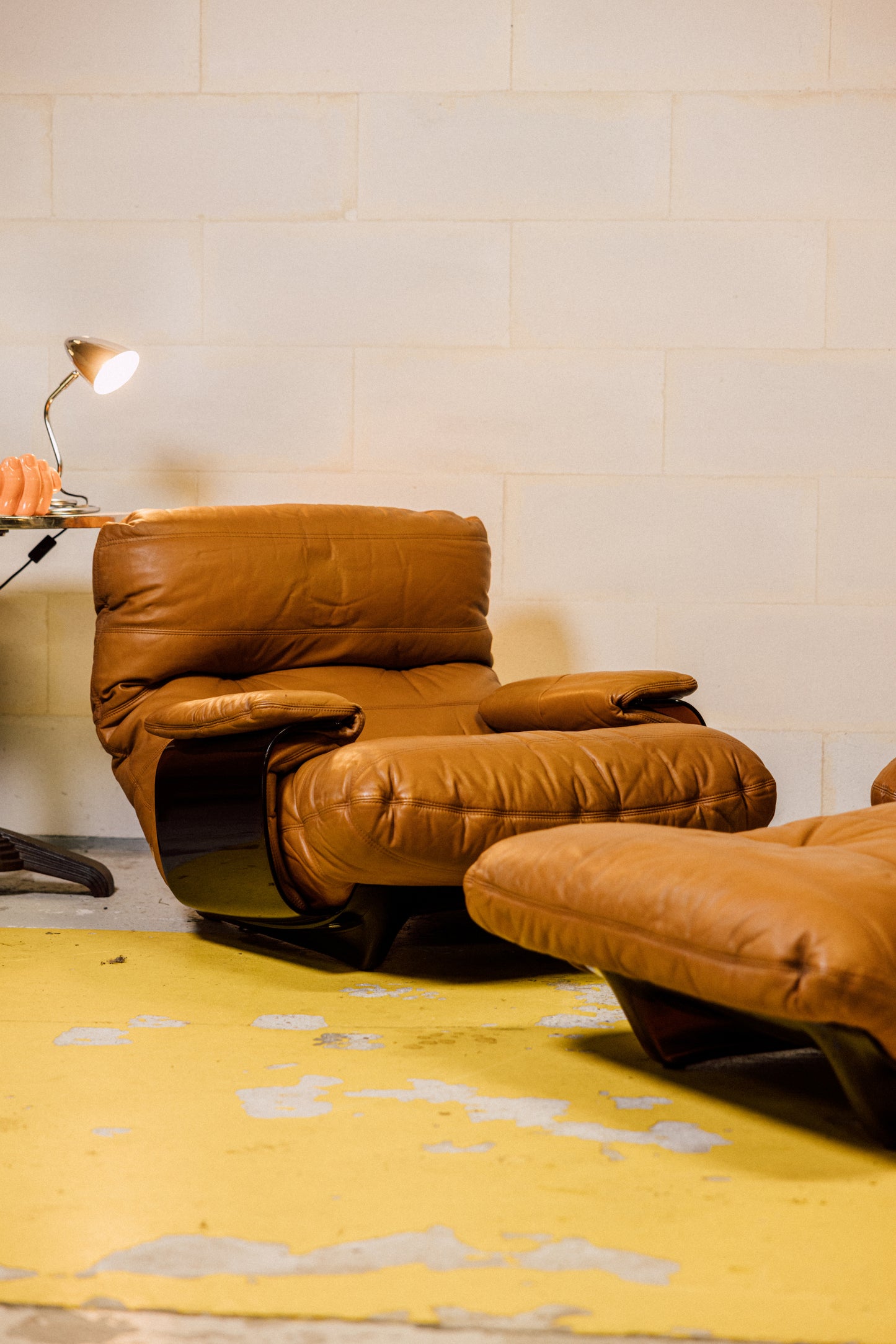 Lot de 2 fauteuils, 1 chauffeuse Marsala par Michel Ducaroy pour Ligne Roset I Années 1970