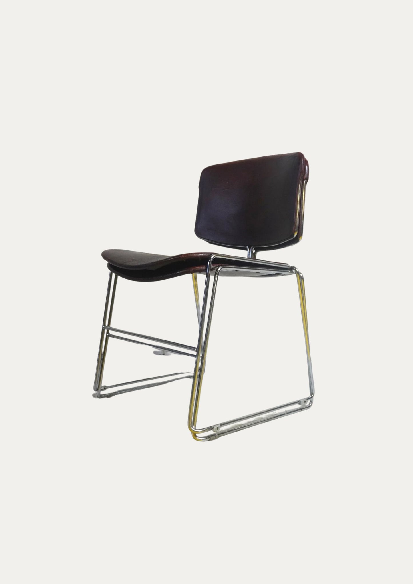 Duo Chaises Max Stacker pour Steelcase STRAFOR cuir marron ⎜ années 1980
