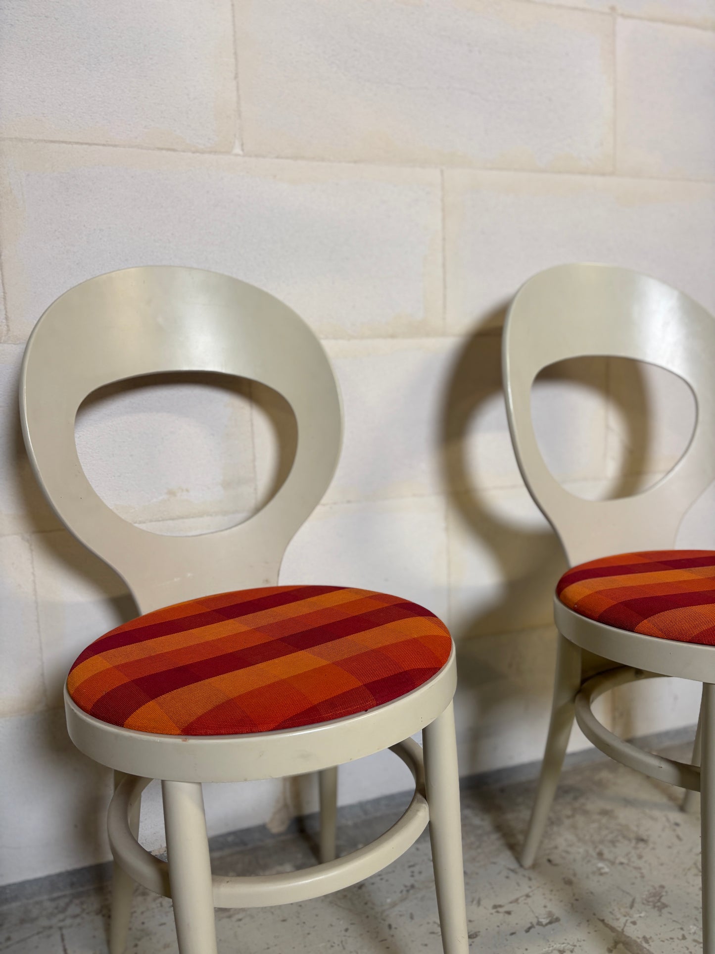 2 Chaises Baumann Modèle "Mouette" ⎜ Années 1970