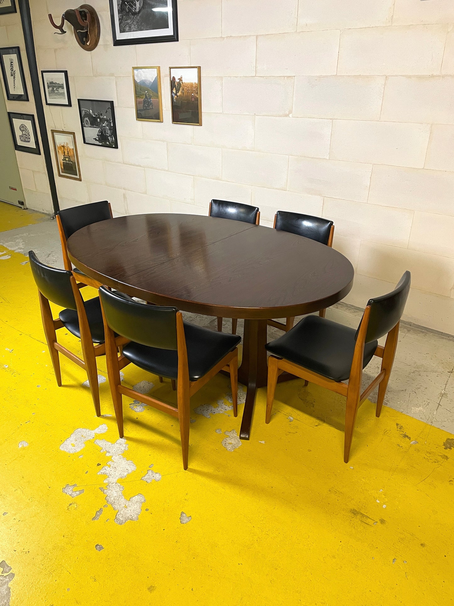 Large Table signed Baumann in Rio Rosewood ⎜ 1960s