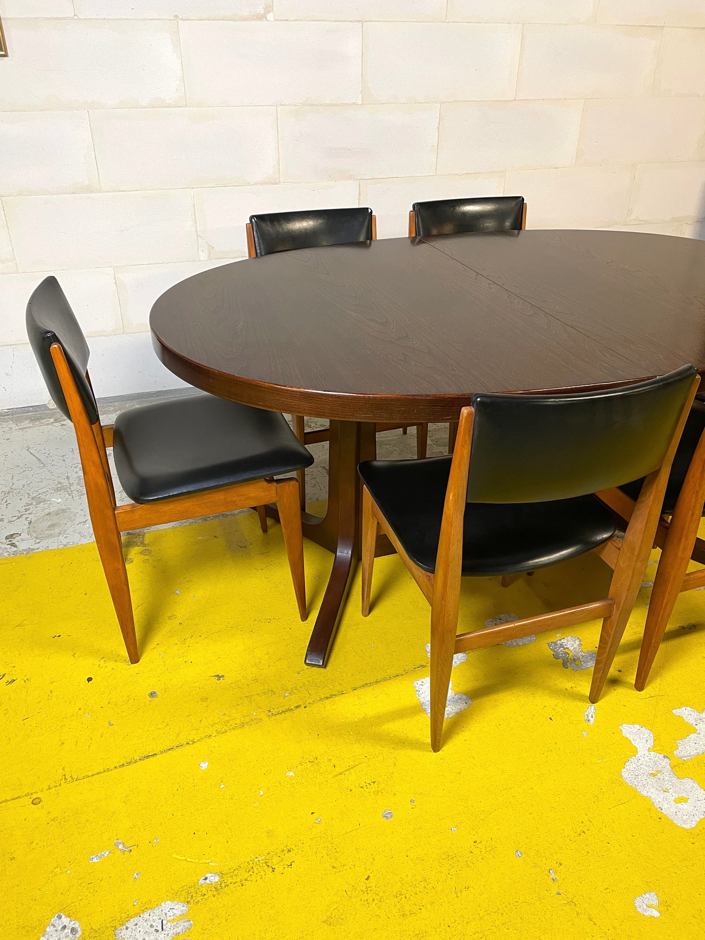 Large Table signed Baumann in Rio Rosewood ⎜ 1960s