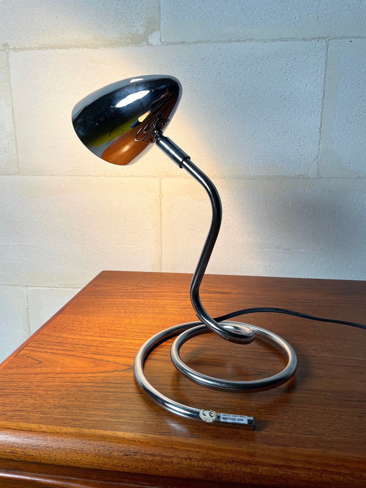 Lampe de bureau Spirale Space-Age chrome ⎜ années 1980