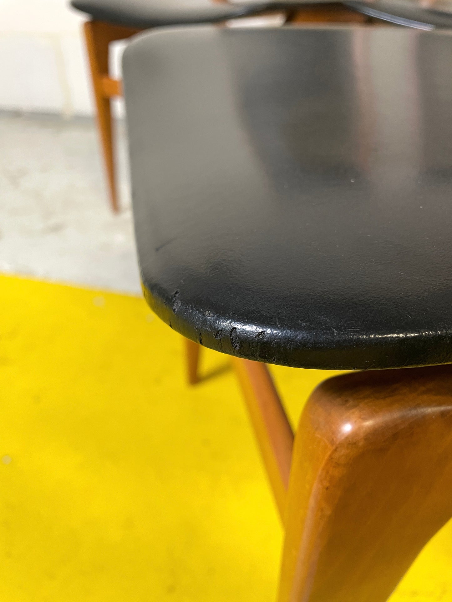 Set of 6 Scandinavian Style Chairs in Black Leatherette and Teak ⎜ 1960s