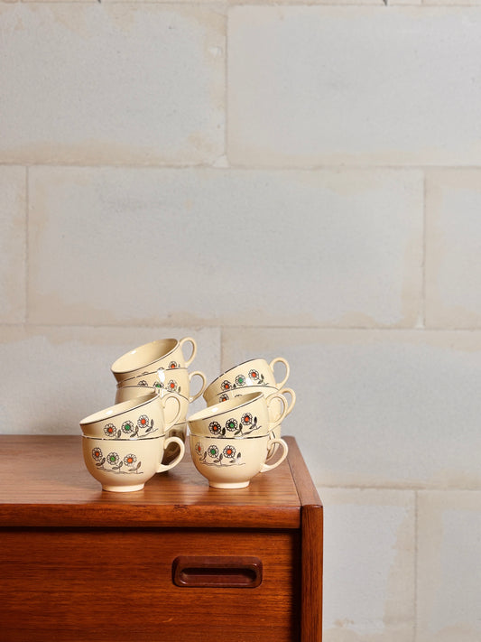 Lot de 11 tasses, soucoupes et 2 sucrier Johnson Brother I Années 70