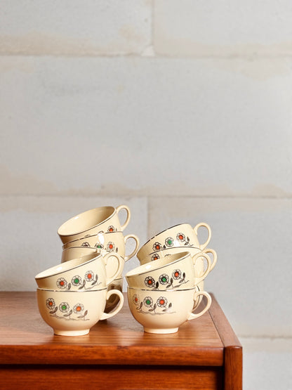 Lot de 11 tasses, soucoupes et 2 sucrier Johnson Brother I Années 70