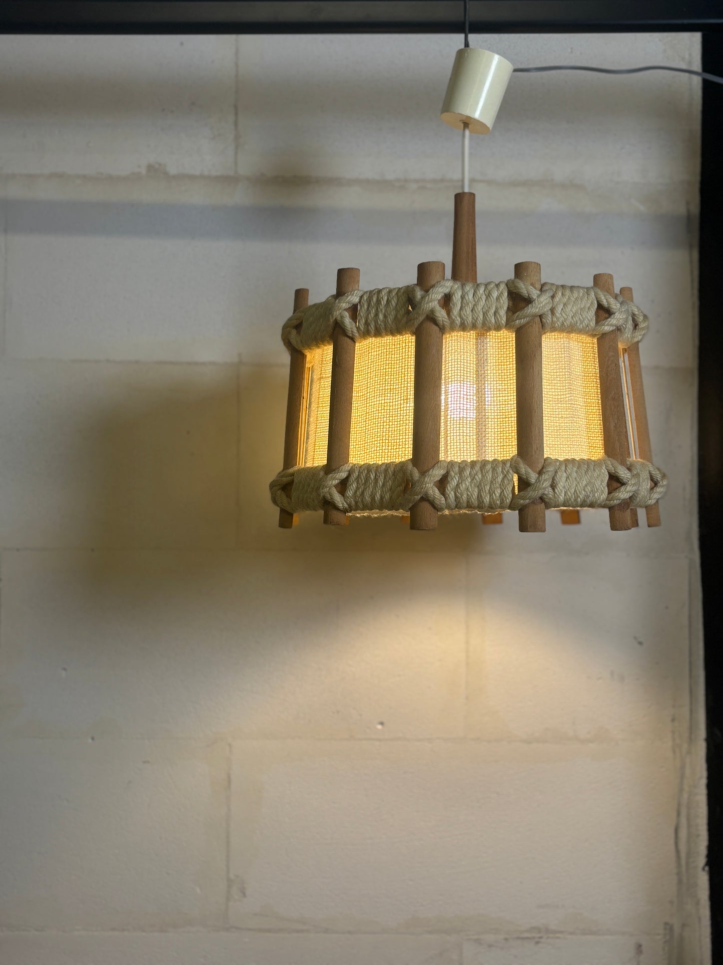 Scandinavian vintage braided rope pendant light | 60s-70s