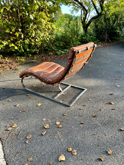 Chaise longue PIB Paris en cuir patiné et acier chromé, années 1990-2000