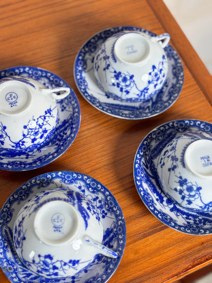 Lot de 9 Tasses et soucoupes + 3 soucoupes  et 1 petite assiette porcelaine japonaise